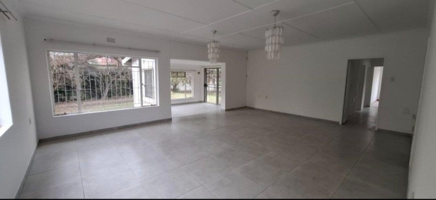 6 Bedroom Property for Sale in Ficksburg Free State